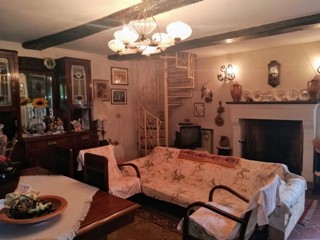 Casa di corte in Vendita a Baldissero Torinese, zona Collinare, 100'000€, 100 m²