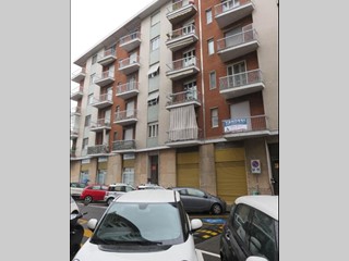 Bilocale in Vendita a Settimo Torinese, zona villaggio olimpia, 58'000€, 66 m²