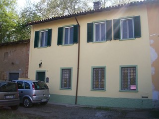 Casa di corte in Vendita a Candia Lomellina, 60'000€, 100 m²