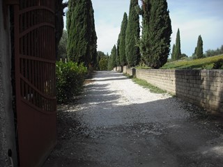 Villa in Vendita a Fonte Nuova, zona Selvotta, 1'000'000€, 850 m², con Box