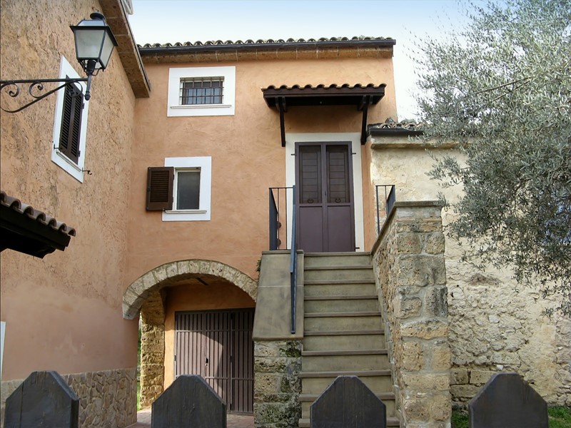 Loft in Affitto a Tocco da Casauria, zona Contrada Pareti, 30 m²