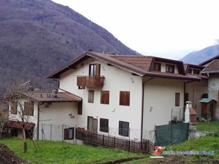 Trilocale in Vendita a Sonico, 40'000€, 84 m²
