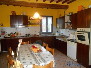 Casale in Vendita a Carpi, 2'000'000€, 1000 m²