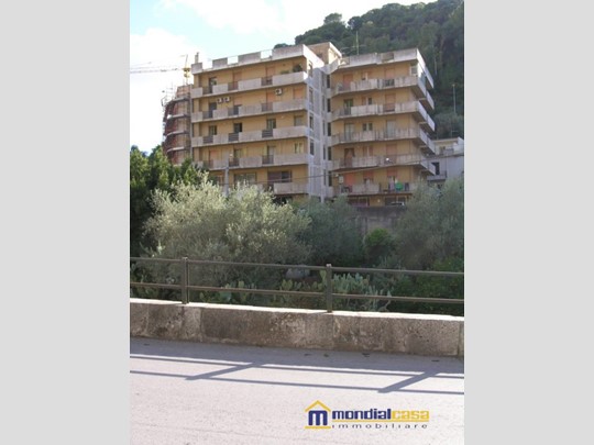 Bilocale in Vendita a Modica, 48'400&euro;, 82 m²