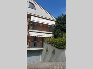 Villa bifamiliare in Vendita a Lacchiarella, 300'000€, 200 m², arredato