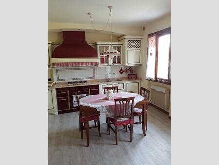 Trilocale in Vendita a Preganziol, zona centro, 159'000€, 100 m², arredato