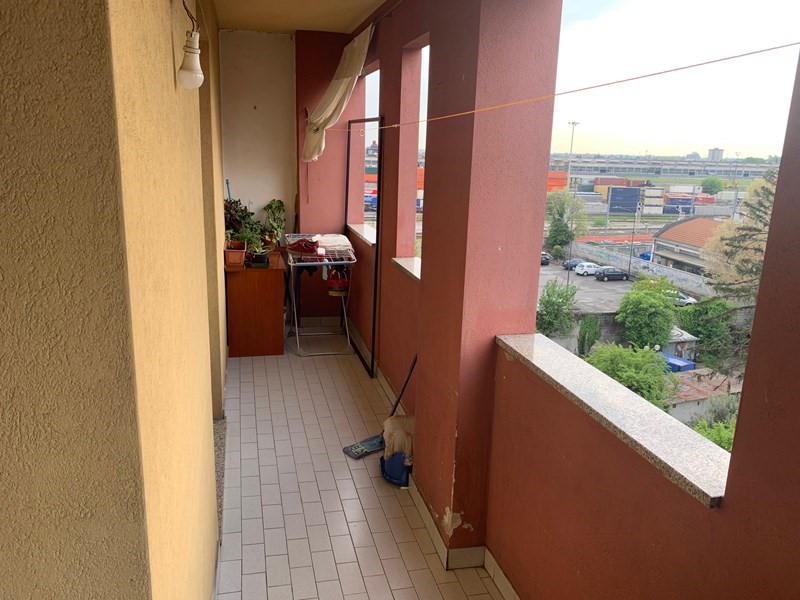 Bilocale in Vendita a Brescia, zona primo maggio, 65'000€, 60 m², arredato