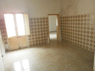 Casa Indipendente in Vendita a Manduria, zona villa comunale, 45'000€