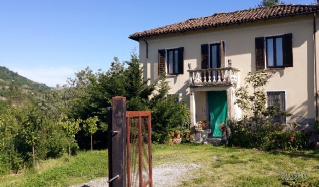 Casa Indipendente in Vendita a Lesegno, zona Periferia, 25'000€, 130 m²