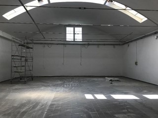 Capannone in Affitto a Montemurlo, zona Bagnolo, 1'200€, 246 m²