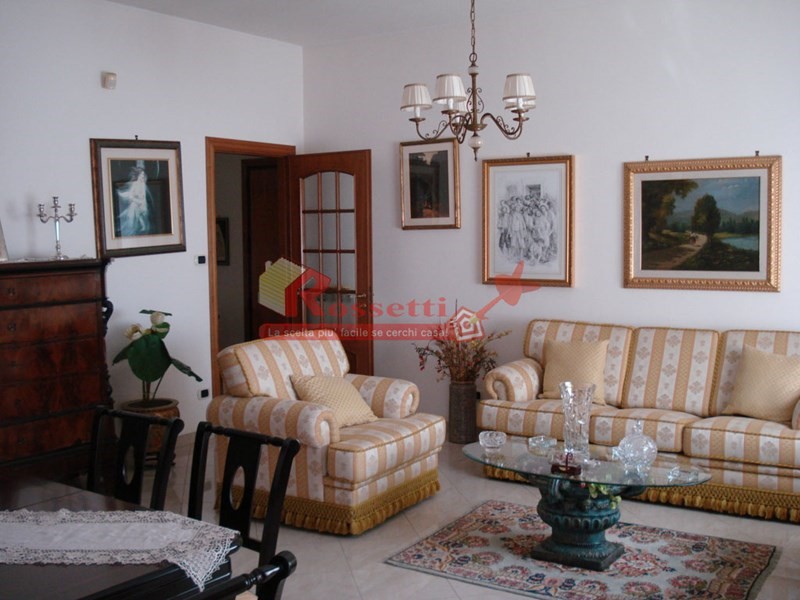 Quadrilocale in Vendita a Catania, zona via G. Borrello 68, 158'000&euro;, 100 m²