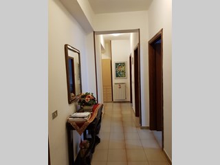 Appartamento in Vendita a Aragona, zona via la rosa, 70'000€, 100 m², arredato