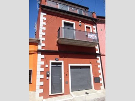 Casa Indipendente in Vendita a Rionero in Vulture, 130'000€, 70 m², arredato