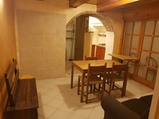 Bilocale in Affitto a Palombara Sabina, zona CENTRO STORICO, 250€, 40 m²