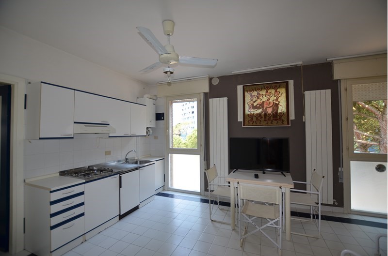 Appartamento in Vendita a Jesolo, zona Jesolo Pineta, 150'000€, 100 m²