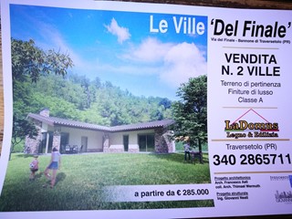 Villa in Vendita a Traversetolo, zona Bannone, 285'000€, 140 m²