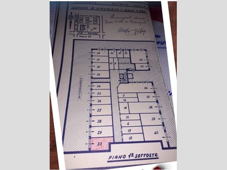 Box in Vendita a Vimercate, zona Oreno , 8'000€, 11 m²