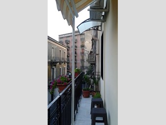 Bilocale in Vendita a Catania, zona Centro , 58'000&euro;, 50 m², arredato