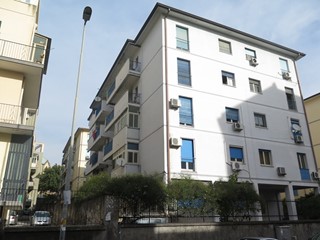 Quadrilocale in Vendita a Catania, zona Vulcania, 150'000&euro;, 110 m²