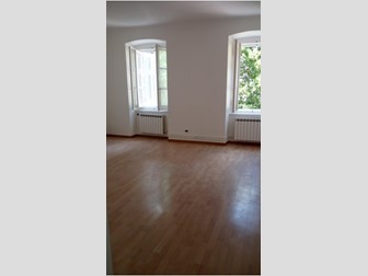 Trilocale in Affitto a Trieste, zona Roiano, 460€, 70 m²