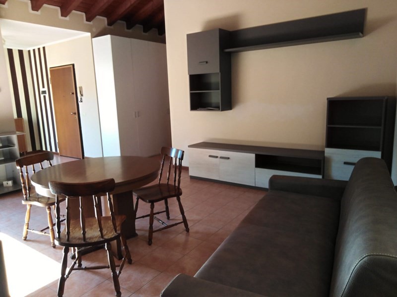 Monolocale in Affitto a Gavardo, 380€, 45 m², arredato