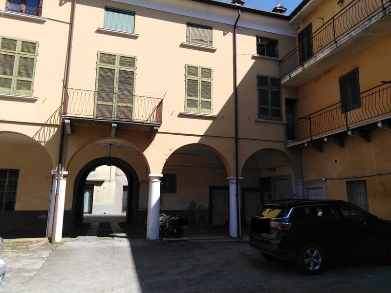Rustico in Vendita a Villanuova sul Clisi, 275'000€, 1300 m²