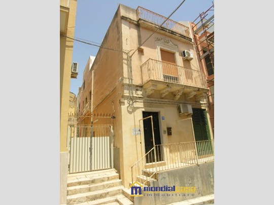 Quadrilocale in Vendita a Pachino, 95 m²