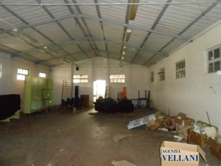 Capannone in Affitto a Carpi, 1'500€, 500 m²
