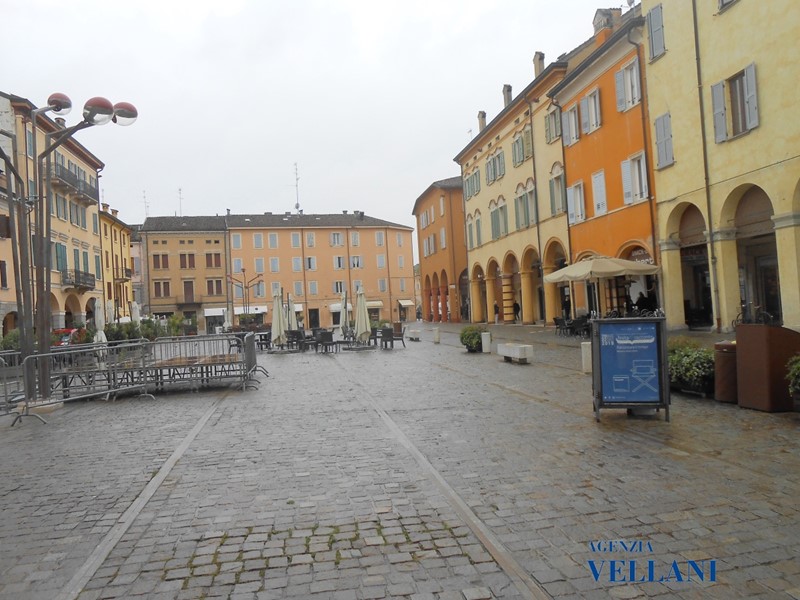 Ufficio in Vendita a Carpi, 250'000€, 40 m²