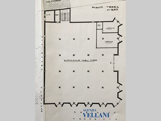 Capannone in Vendita a Carpi, 1'540'000€, 2200 m²