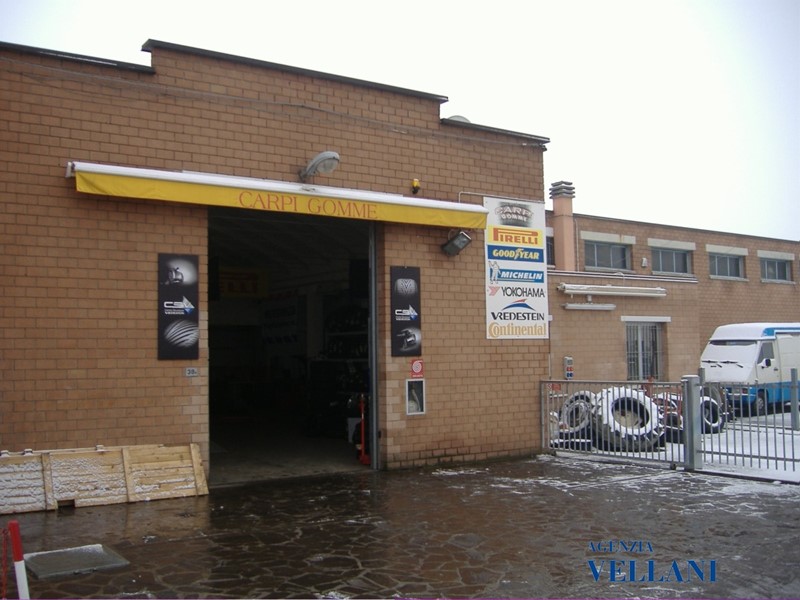 Capannone in Vendita a Carpi, 280'000€, 310 m²