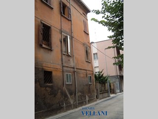 Monolocale in Vendita a Carpi, 80'000&euro;, 40 m²