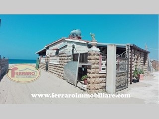 Casa Indipendente in Vendita a Scicli, zona contrada bruca, 400'000€, 60 m²