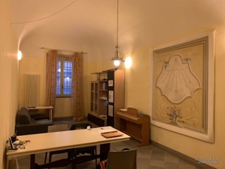 Trilocale in Affitto a Pisa, zona Santa Maria, 750€, 86 m², arredato