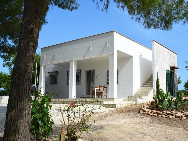 Villetta a schiera in Vendita a Noto, zona Lido di Noto, 150'000€, 70 m²