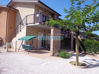 Bilocale in Affitto a Castagneto Carducci, zona Marina di Castagneto, 500&euro;, 50 m², arredato
