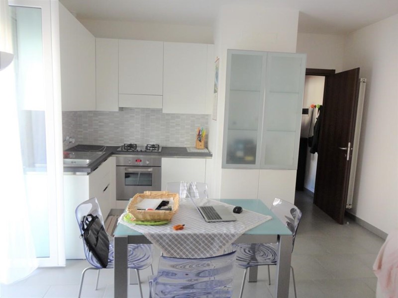 Bilocale in Vendita a Carrara, 150'000&euro;, 50 m², arredato