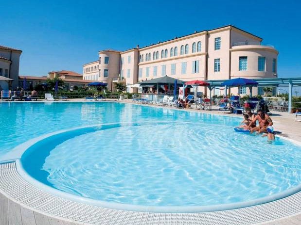 Appartamento in Vendita a Pisa, zona Calambrone, 225'000&euro;, 68 m², arredato