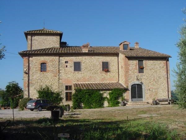 Casa di corte in Vendita a San Casciano In Val Di Pesa, zona Cerbaia, 1250 m², con Box