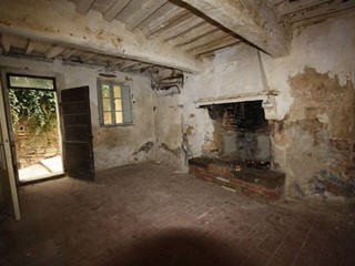 Appartamento in Vendita a Rapolano Terme, zona Serre di Rapolano, 35'000€, 50 m²