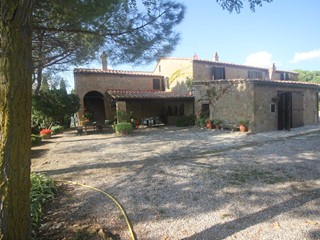 Casale in Vendita a Pienza, zona Monticchiello, 2'450'000€, 533 m²