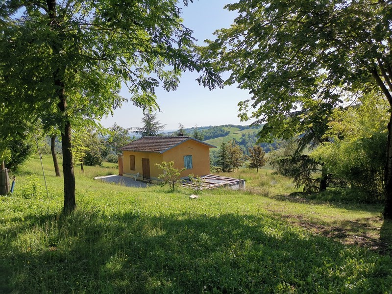 Quadrilocale in Vendita a Langhirano, zona Prime colline, 120'000&euro;, 120 m²