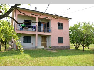 Casa Indipendente in Vendita a Mulazzo, zona Groppoli, 250'000€, 250 m², arredato, con Box