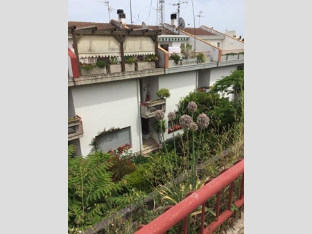 Villetta a schiera in Vendita a San Benedetto del Tronto, zona porto d'ascoli, 230'000€, 220 m², arredato