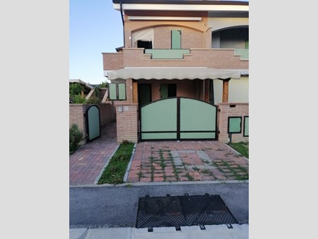 Bilocale in Affitto a Rovigo, zona VIA STACCHE 52B, 500€, 50 m², arredato