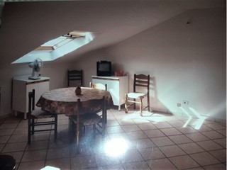 Mansarda in Vendita a Ascea, zona Marina, 95'000€, 60 m², arredato