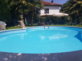 Villa in Vendita a Mozzate, 295'000€, 187 m²