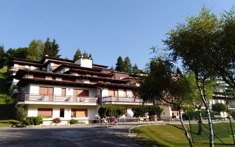 Trilocale in Vendita a Brentonico, zona Loc. Mose San Valentino, 62'000€, 70 m², arredato