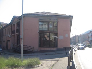 Attività commerciale in Affitto a Orvieto, zona commerciale, 1'000€, 130 m²