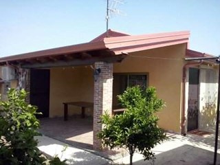 Villa in Affitto a Torrenova, zona zappulla, 100 m², arredato